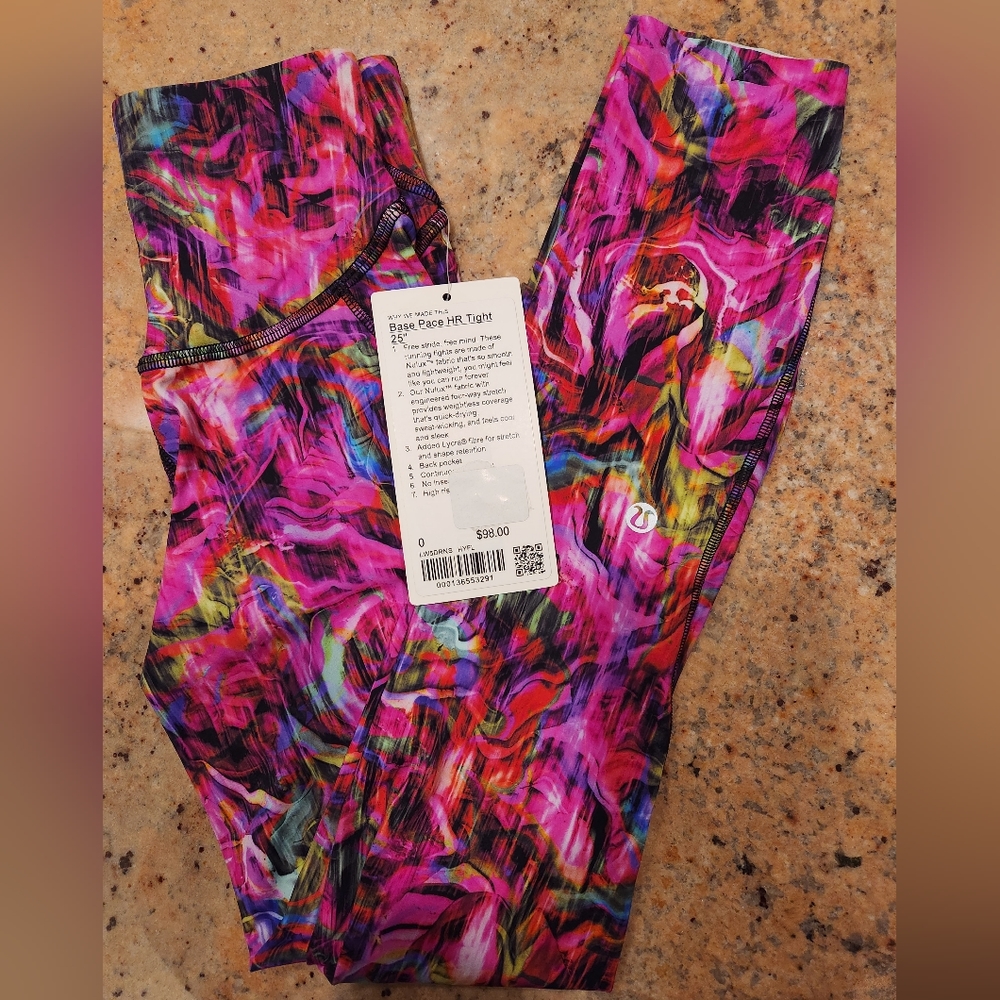 LULULEMON SIZE 0 BASE PACE TIGHT 25"